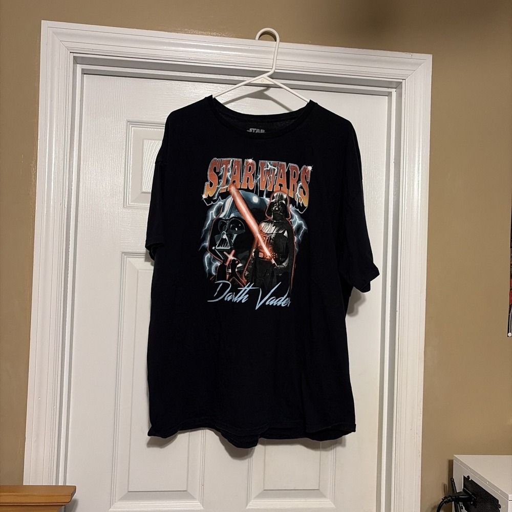 Men's T Shirt Size 2XL, STAR WARS Mad Engine, Collectors Mens 2X shirts